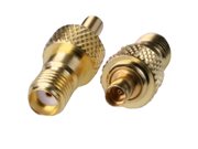 MMCX female / SMA female adaptor
